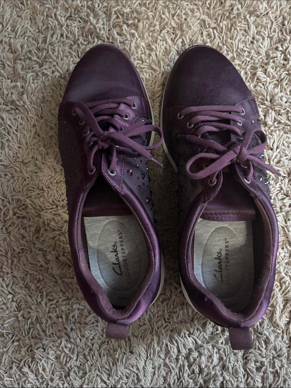 Clarks Women’s Plum Casual Lace-Up Sneakers